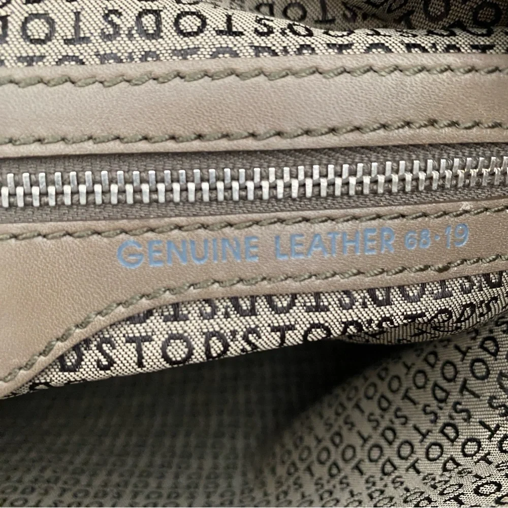 Tod's Di shoulder Bag